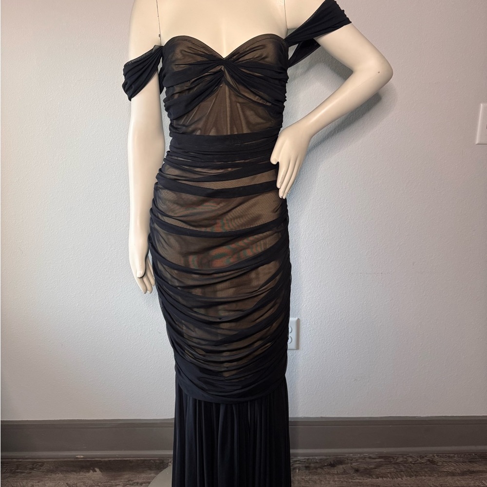 Norma Kamali Walter Fishtail Gown in Black Mesh Long Large 40 $475 - Picture 4 of 5